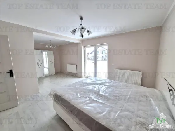 Casă 7 camere Crevedia - poza 7