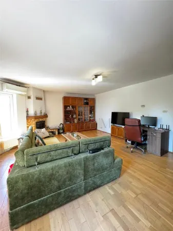 Casă 5 camere Dumbrăvița - poza 8