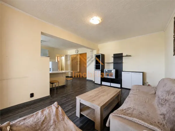 Apartament 3 camere Oradea - poza 2