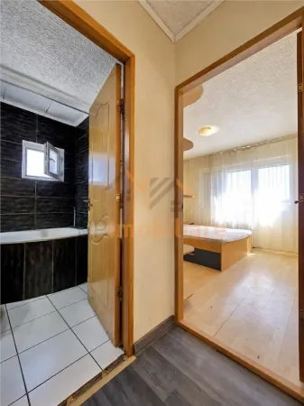 Apartament 3 camere Oradea - poza 8
