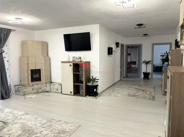 Casă 3 camere Dipsa - poza 14