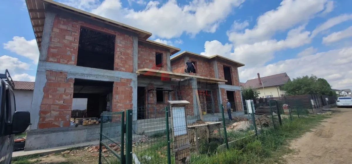 Casă 4 camere Iași - poza 1
