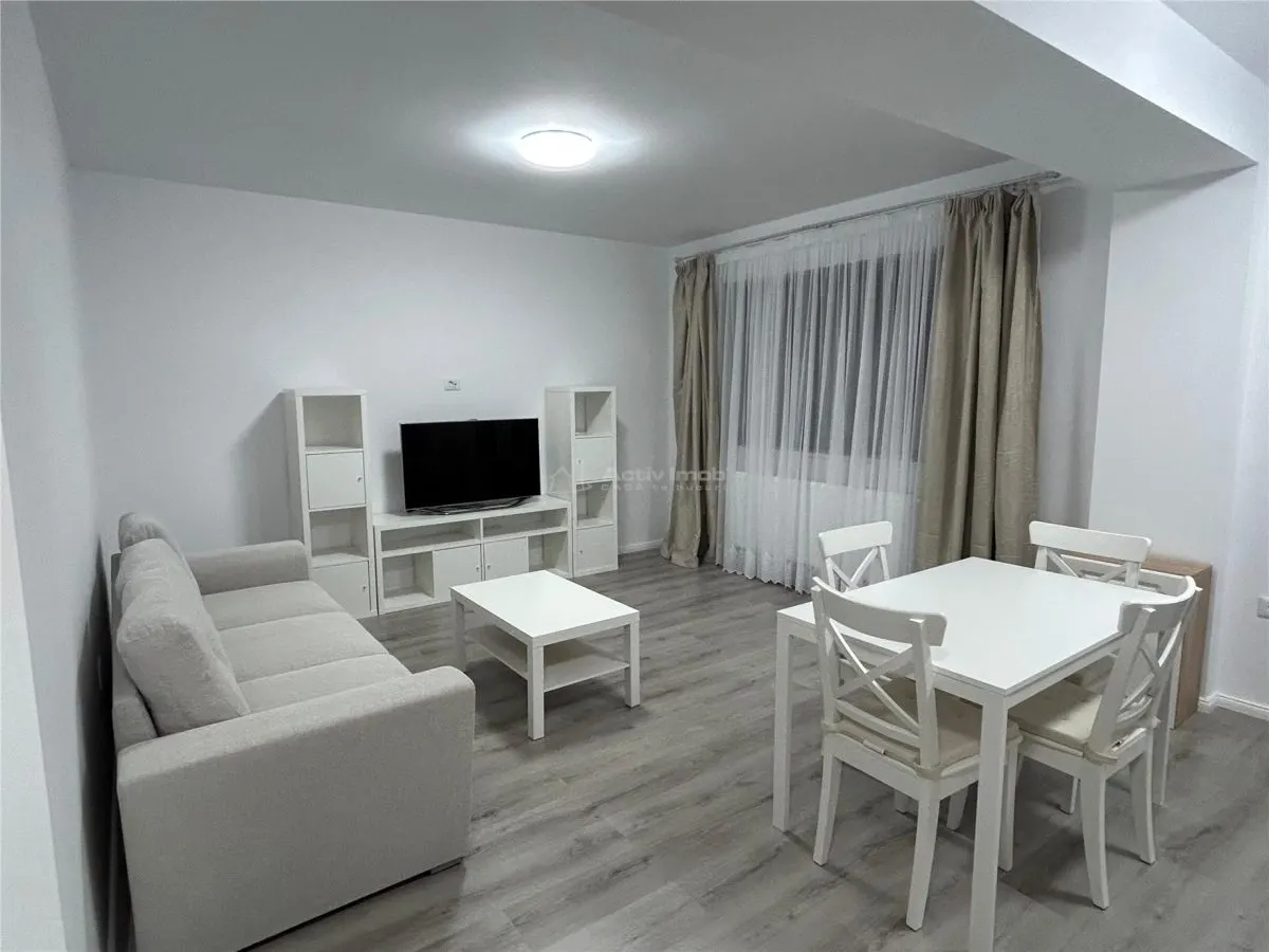 Apartament 3 camere 1 Decembrie - poza 1