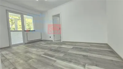 Apartament complet renovat, 3 camere, Tatarasi Ateneu - Iasi