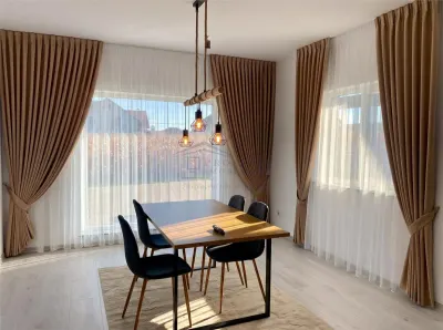 Prima inchiriere | Casa individuala | Incalzire in pardoseala | IC-99 - Ipotesti