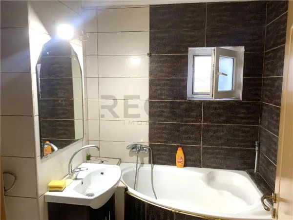 Apartament 3 camere Oradea - poza 9