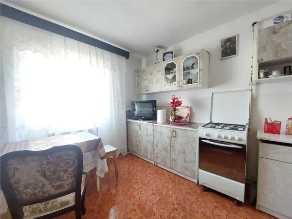 Apartament 2 camere Râmnicu Sărat - poza 7