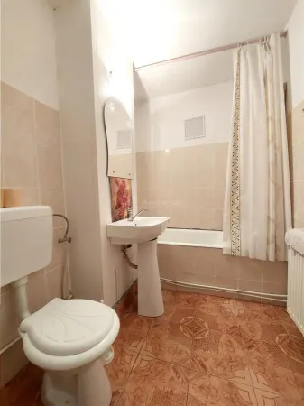 Apartament 2 camere Râmnicu Sărat - poza 9