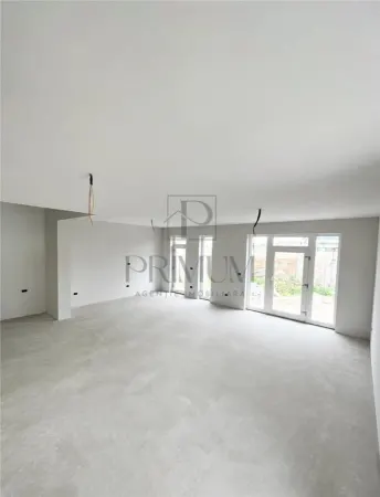 Casă 4 camere Moșnița Nouă - poza 3