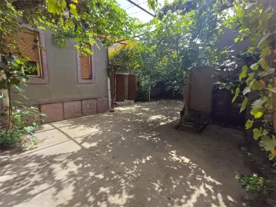 Casă 5 camere Moldova Noua - poza 12