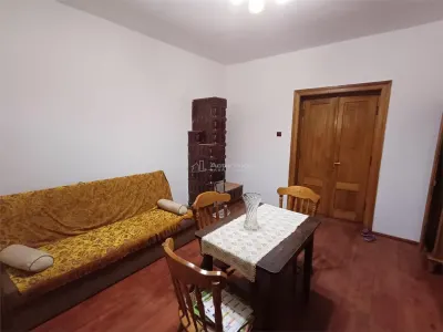 Casă 5 camere Moldova Noua - poza 22
