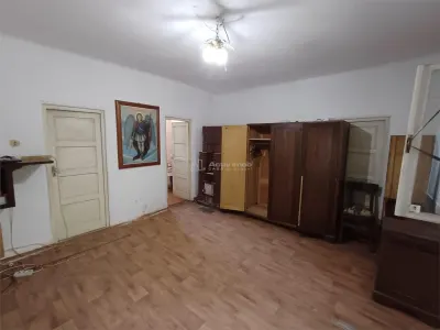 Casă 5 camere Moldova Noua - poza 27