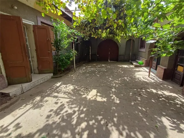 Casă 5 camere Moldova Noua - poza 4