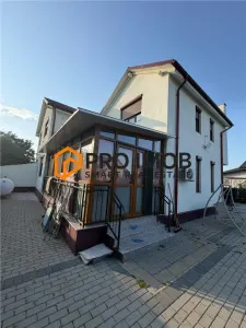 Casă 4 camere Golești - poza 14