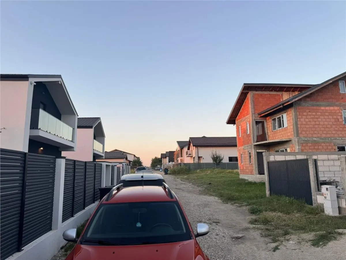 Casă 8 camere Berceni - poza 1