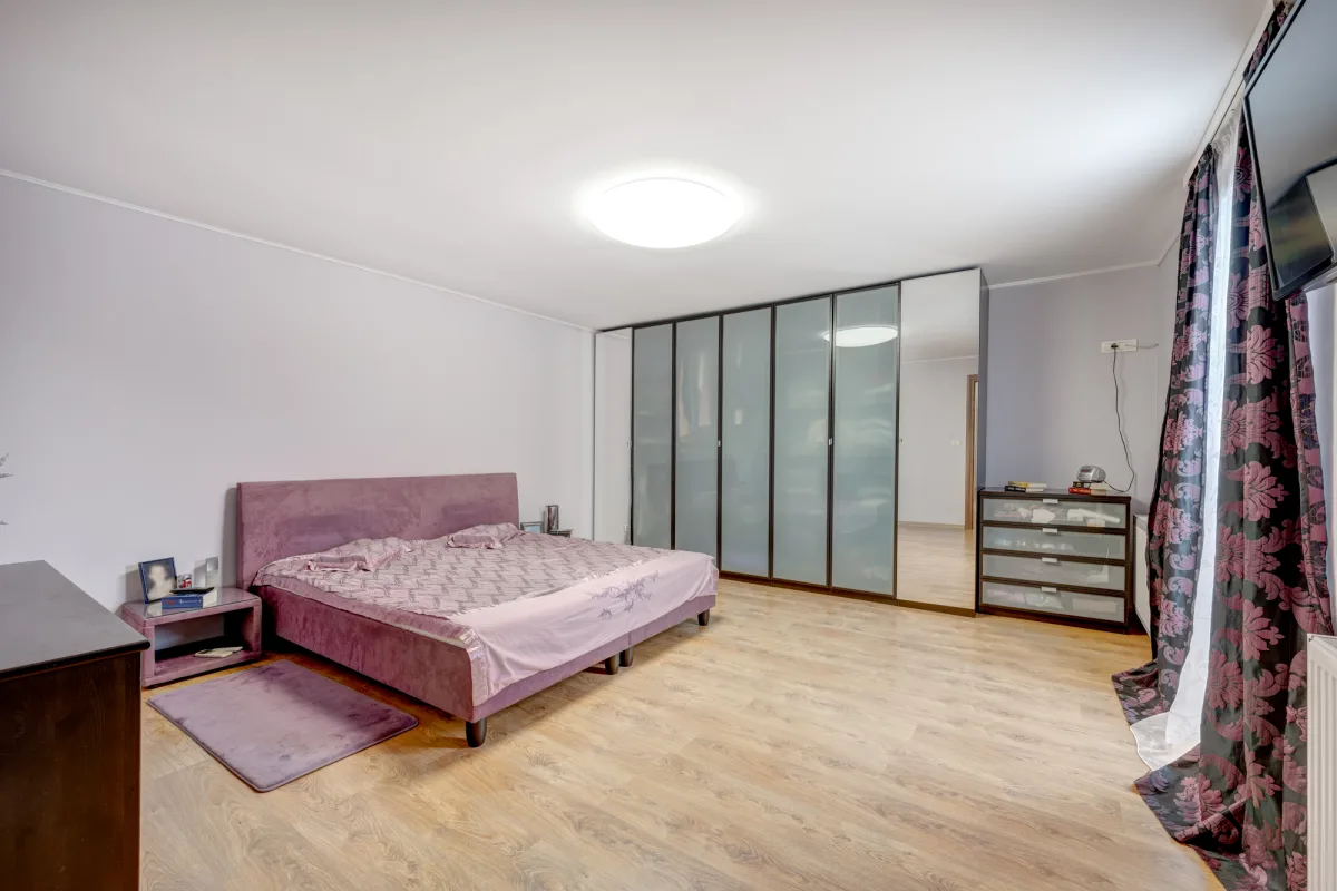Casă 10 camere București - poza 8
