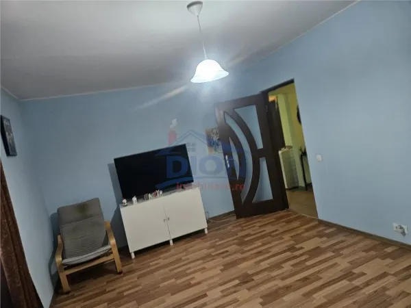 Apartament 3 camere București - poza 1
