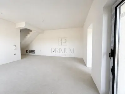 Casă 4 camere Dumbrăvița - poza 12