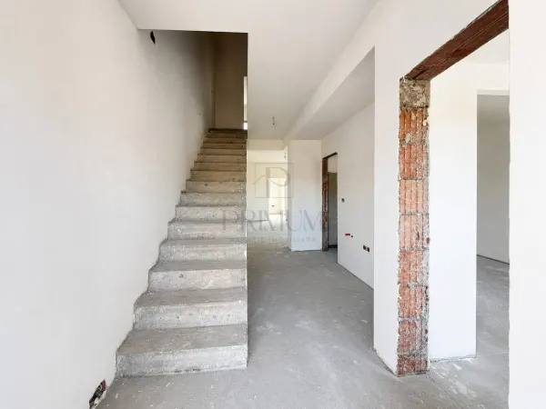 Casă 4 camere Dumbrăvița - poza 15