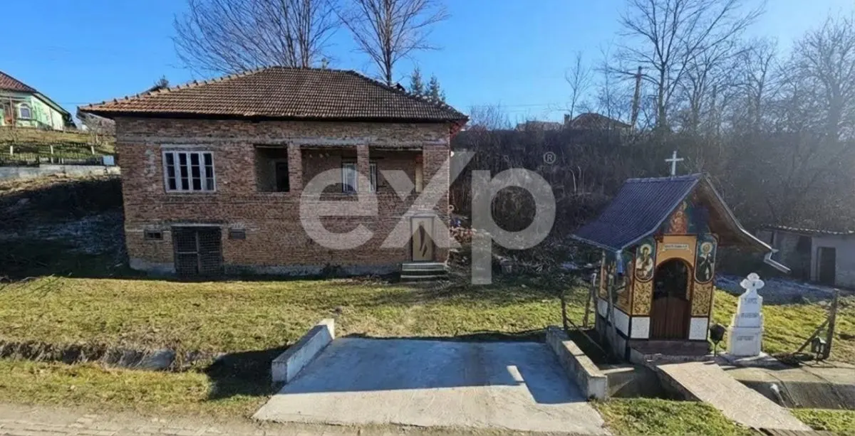 Casă 3 camere Stalpeni - poza 1