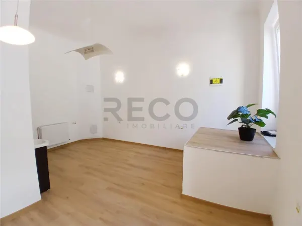 Spațiu comercial Oradea - poza 1