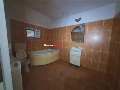 Casă 5 camere Chiribis - poza 4