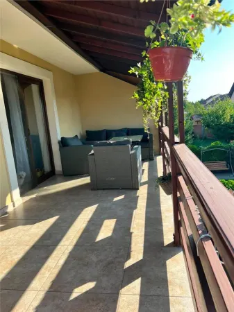 Apartament 3 camere Dumbrăvița - poza 2