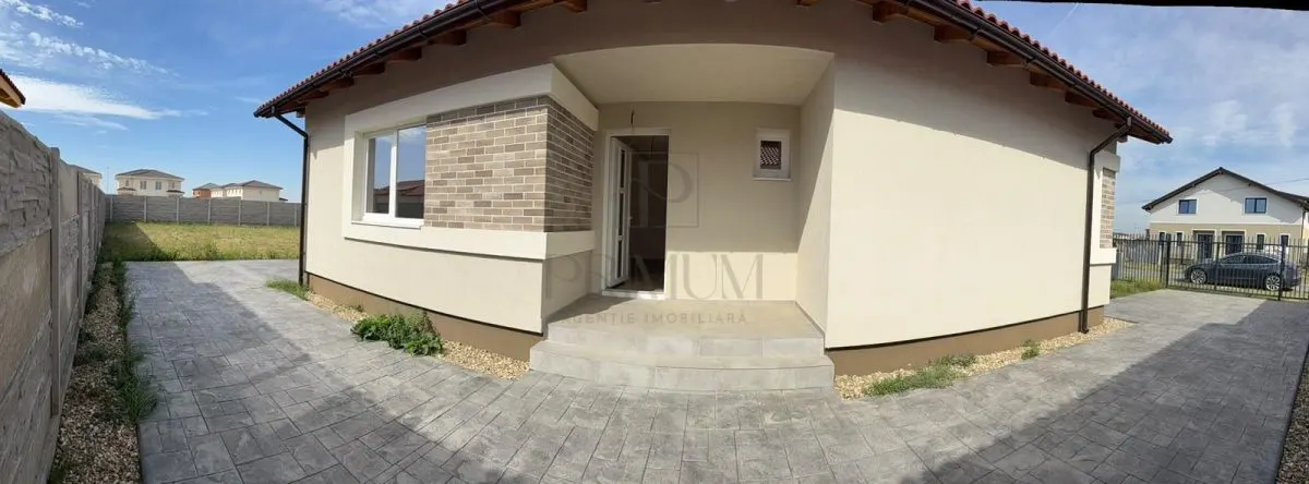 Casă 4 camere Moșnița Nouă - poza 1