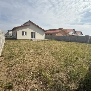 Casă 4 camere Moșnița Nouă - poza 2