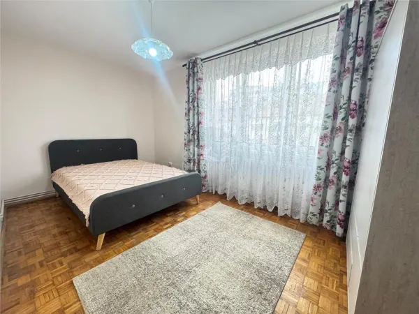 Apartament 4 camere Sibiu - poza 1