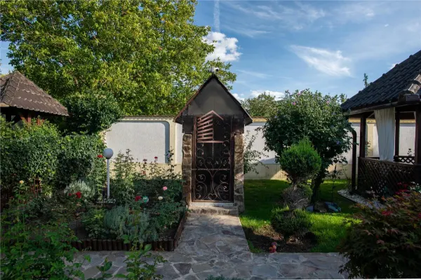 Casă 5 camere Rontau - poza 29