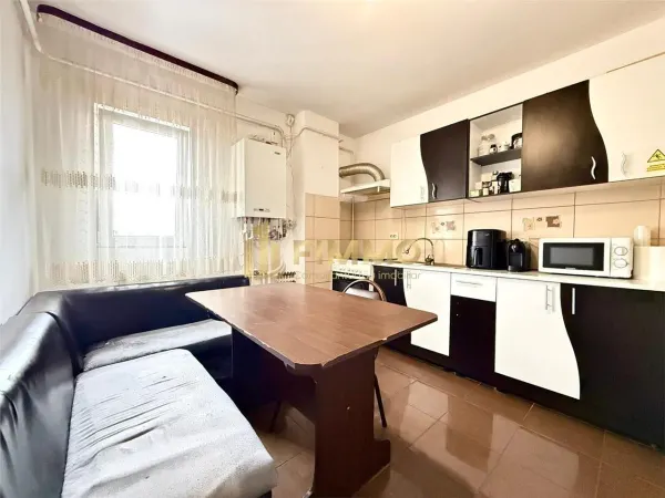 Apartament 3 camere Suceava - poza 4