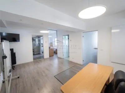 Spatiu 141mp | Bloc Nou | 3 Parcari | Vis-a-vis Santa Fe S-962 - Suceava