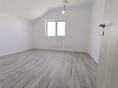 Casă 4 camere Urseni - poza 8