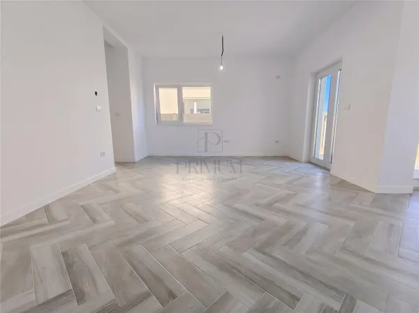 Casă 4 camere Urseni - poza 2