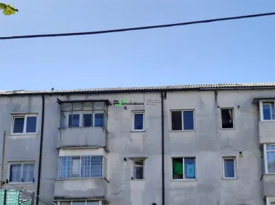 2 CSD, 40 MP, ET. 4 din 4 – APARTAMENT CU POTENTIAL, APROAPE DE CENTRU - Bacau