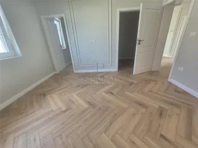 Casă 4 camere Moșnița Nouă - poza 16
