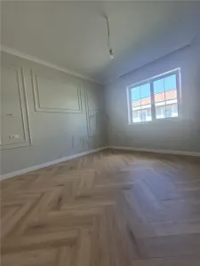 Casă 4 camere Moșnița Nouă - poza 18