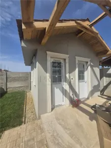 Casă 4 camere Moșnița Nouă - poza 9