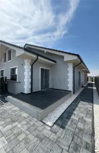 Casă 3 camere Moșnița Nouă - poza 3