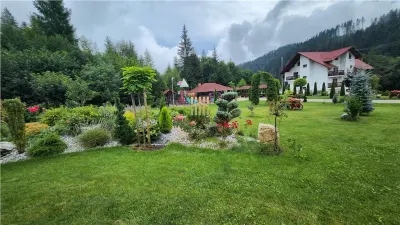 Investitie | Pensiune Premium de vânzare Sucevița, Bucovina | Afacere turistică în funcțiune | 15 unități de cazare | Restaurant 100 locuri | Piscină - Sucevita