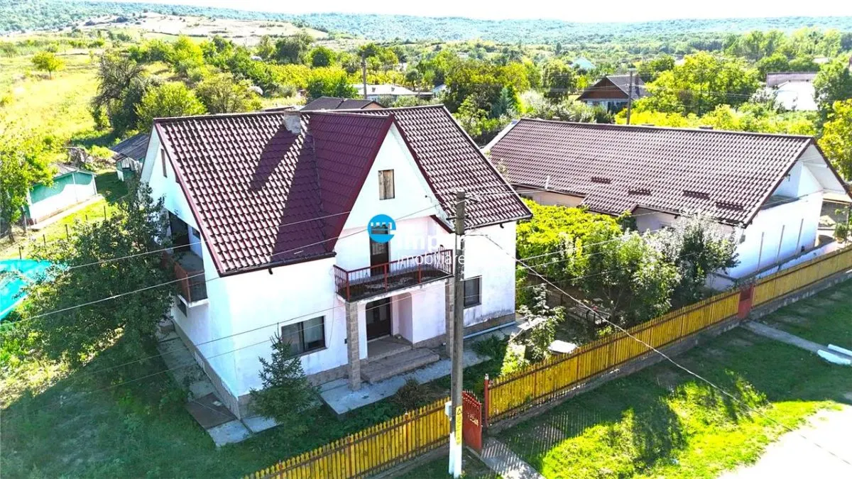 Casă 5 camere Horlesti - poza 1