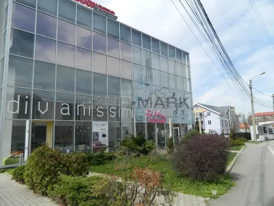Show room la artera ,150mp  + 70 mp, Calea Aradului - Timisoara