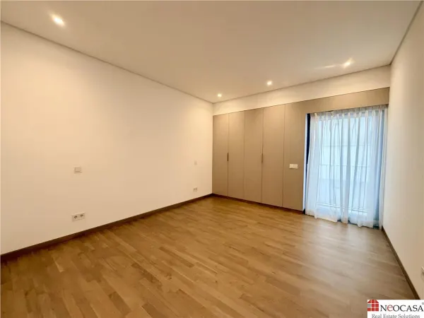 Apartament 5 camere București - poza 26