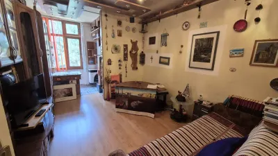 Garsoniera etaj intermediar, in Zona Spital Judetean - Brasov
