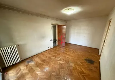 4 camere Titan Costin Georgian Metrou - Bucuresti