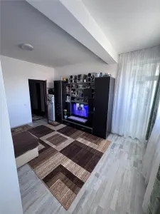 Apartament 3 camere Semidecomandat Postalionului Nr. 47 - Bucuresti