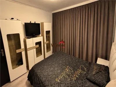 Vanzare apartament cu 3 camere Ozana Titan - Bucuresti