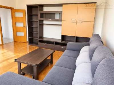 Apartament 2 camere decomandat , boxa si loc de parcare - Brasov