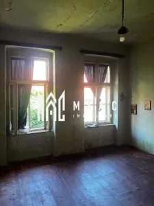 Apartament la casă | Etaj 1/1 | 36 mp utili | Pivniță | Grădină 80 mp | Str. 9 M - Sibiu